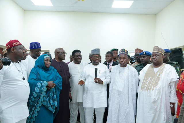 Sir Dr. Emeka Offor Inspects Waziri Alhassan Public Library in Daura