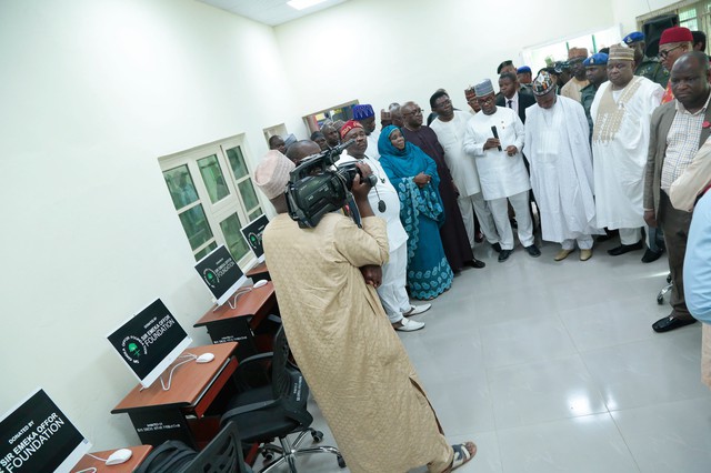 Sir Dr. Emeka Offor Inspects Waziri Alhassan Public Library in Daura