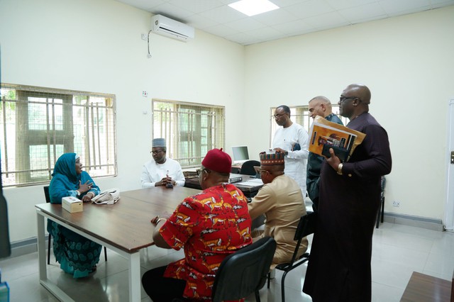 Sir Dr. Emeka Offor Inspects Waziri Alhassan Public Library in Daura